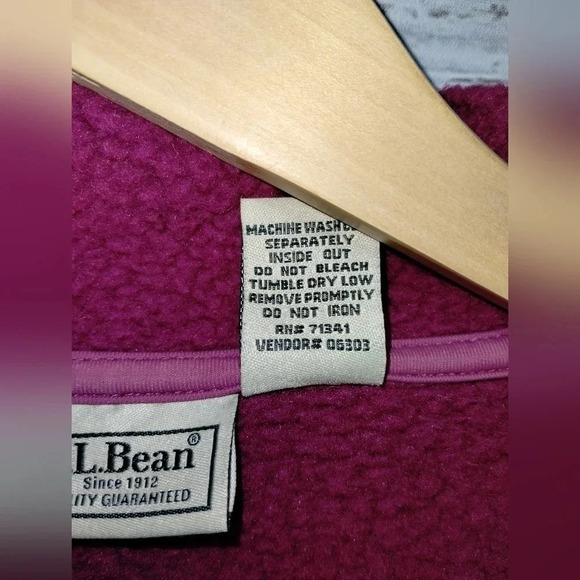 LL Bean Fleece Plush Cozy Chore Barn Coat Berry Pink size Large Petite Granola - Picture 4 of 7